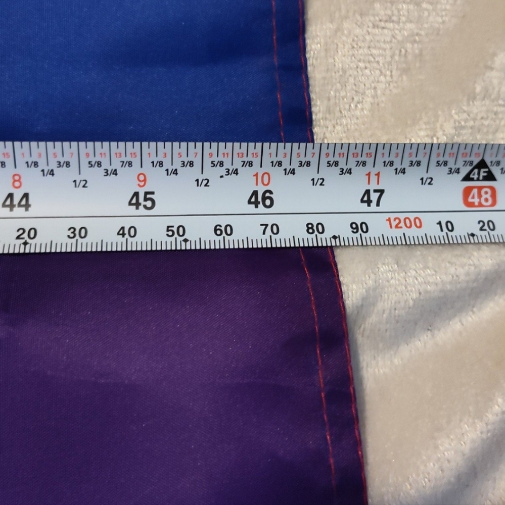 NEW! VANS PRIDE FLAG - Picture 9 of 11
